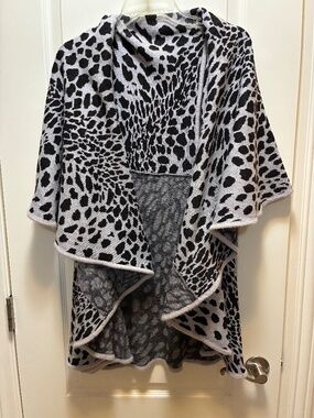 Black/Gray Leopard Print Cape Sweater/Poncho